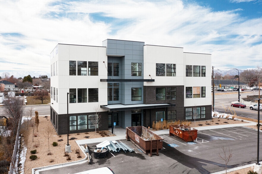 1112 E 300 N, American Fork, UT for sale - Primary Photo - Image 1 of 1