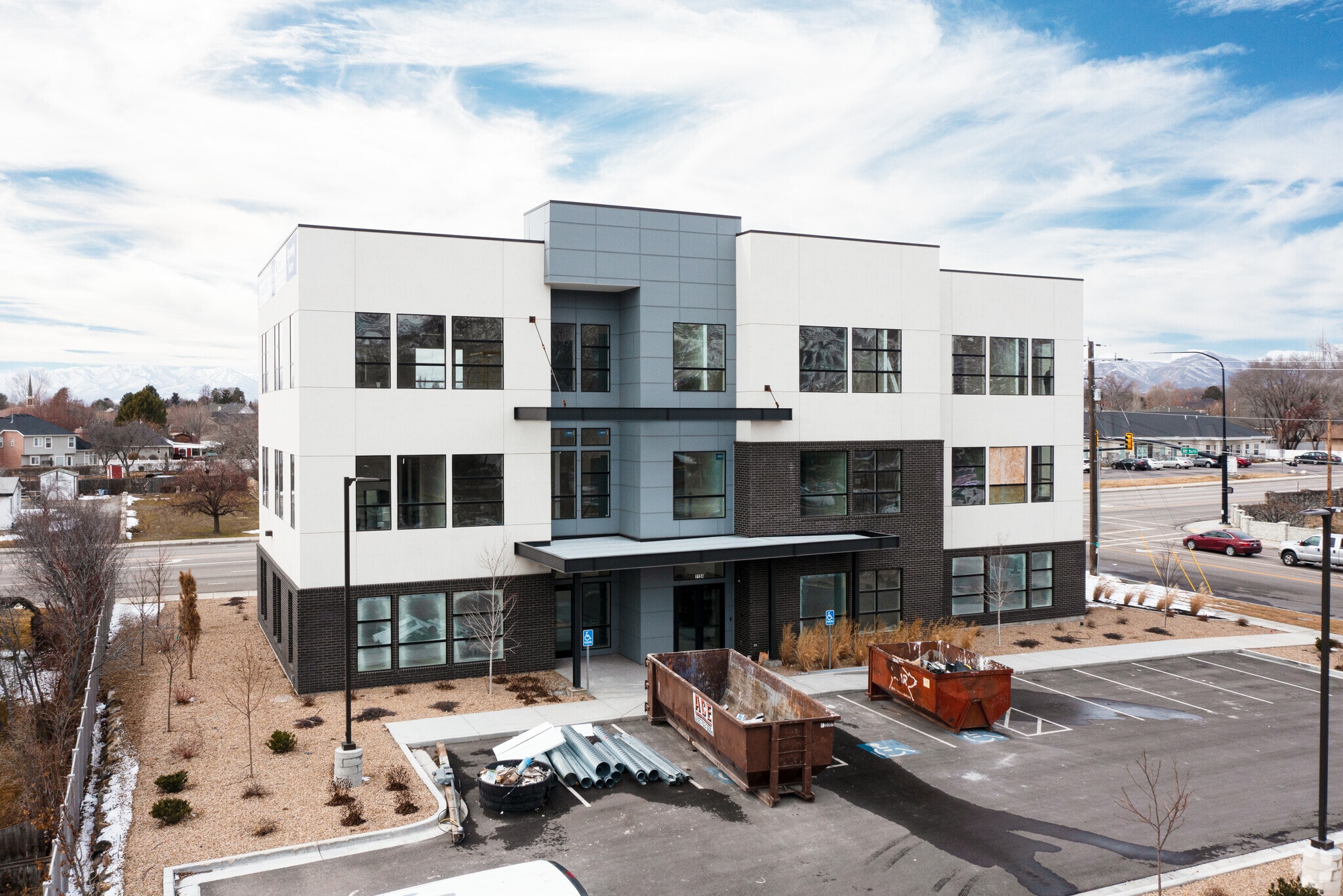 1112 E 300 N, American Fork, UT for sale Primary Photo- Image 1 of 1