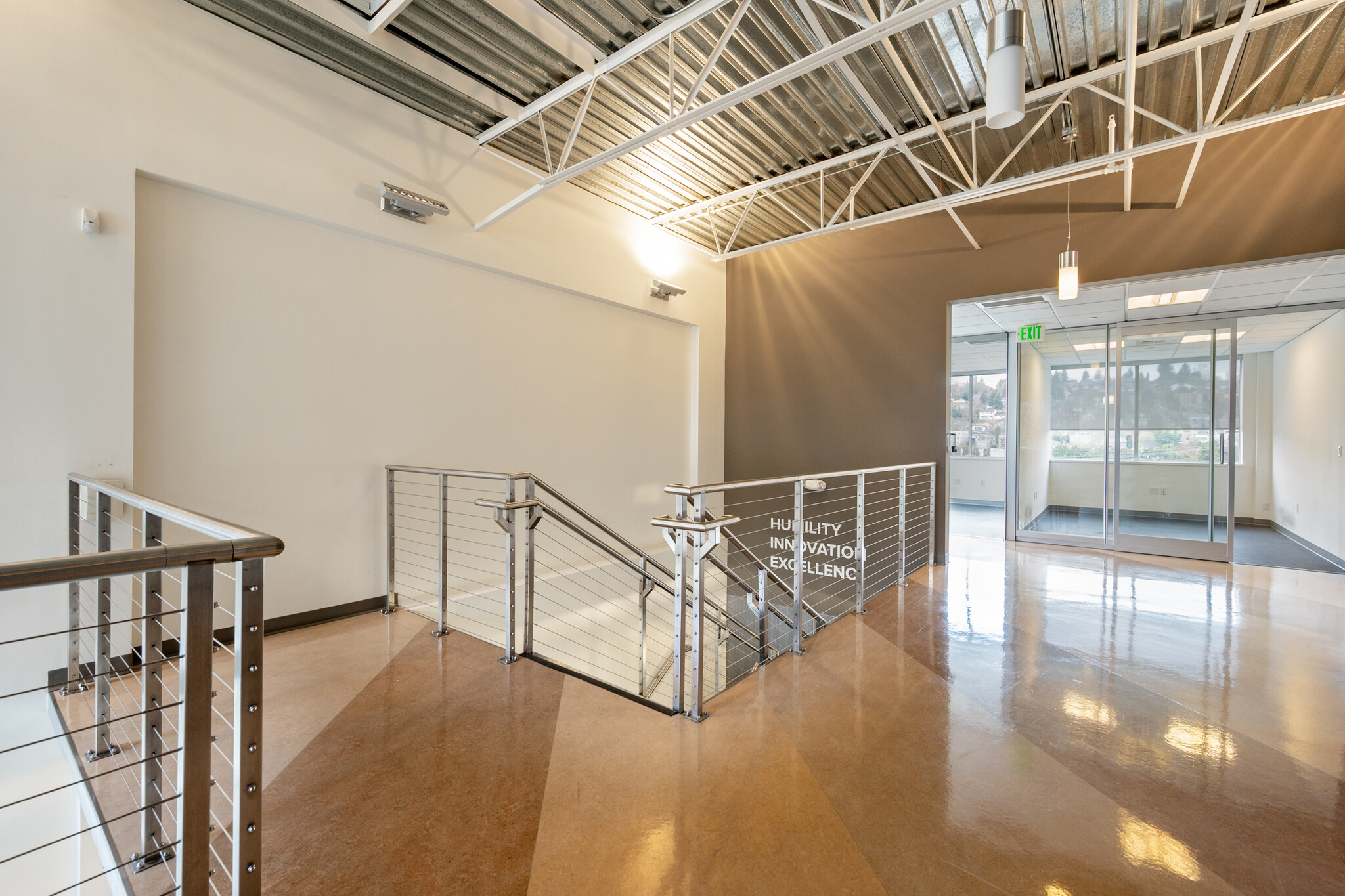 3257 16th Ave W, Seattle, WA for lease Interior Photo- Image 1 of 5