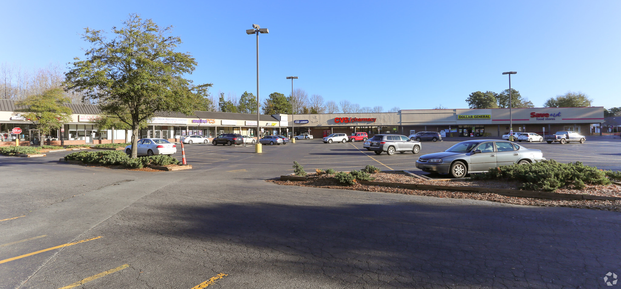 2800-2826 W Sugar Creek Rd, Charlotte, NC for sale Building Photo- Image 1 of 1