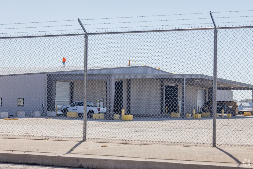 3350 Cimarron Rd, Yukon, OK for sale - Primary Photo - Image 1 of 1