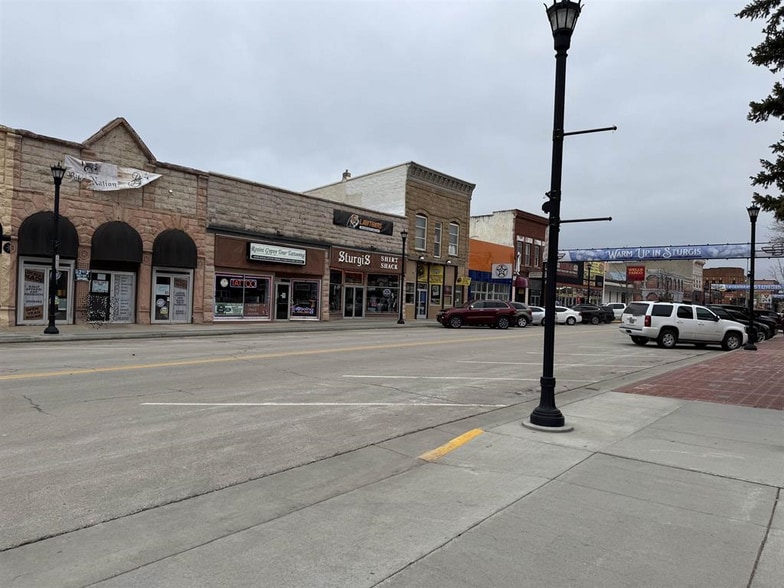 1012 Main St, Sturgis, SD for sale - Building Photo - Image 2 of 8
