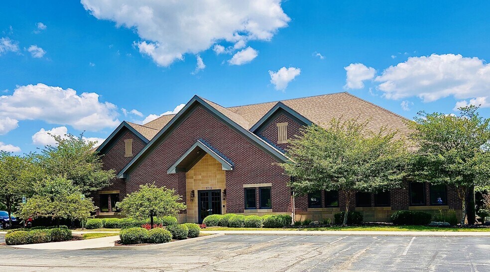 9725 Windermere Blvd, Fishers, IN 46037