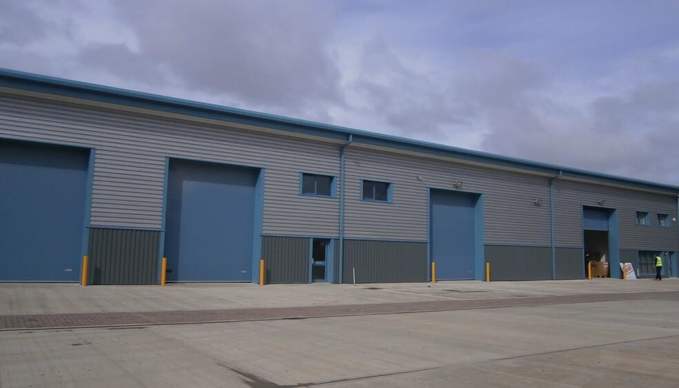 4 Jacks Way, Exeter for lease - Primary Photo - Image 1 of 1