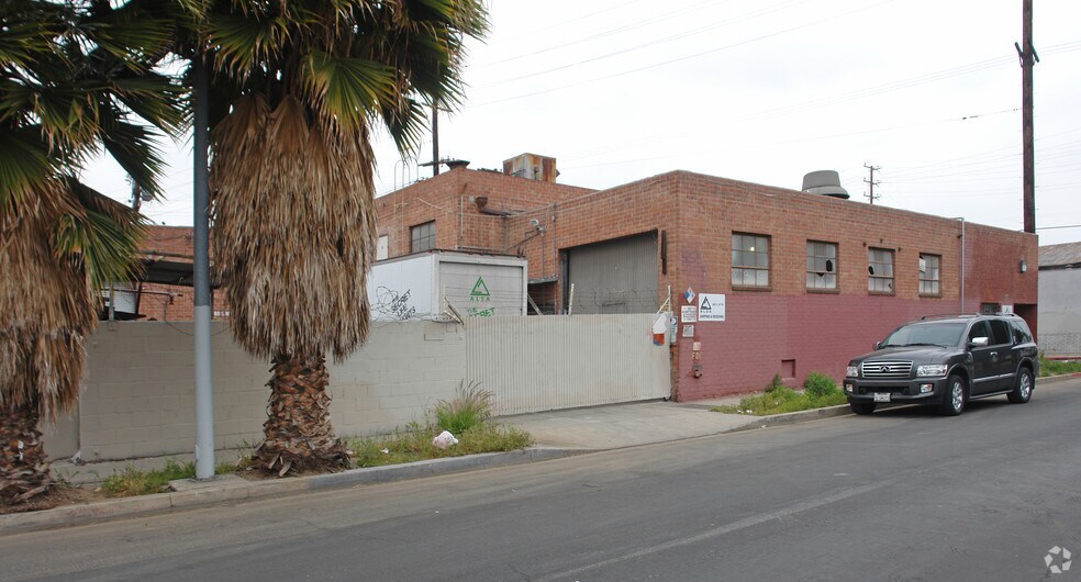 3431 E 15th St, Los Angeles, CA for sale - Building Photo - Image 3 of 4