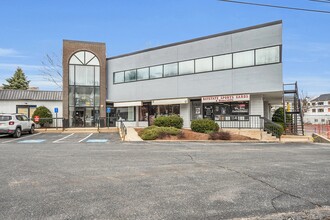 861 Edgell Rd, Framingham, MA for lease Building Photo- Image 2 of 19