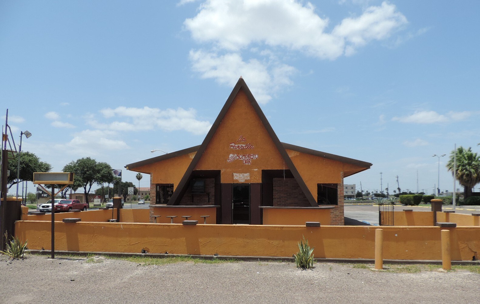 2310 E Saunders St, Laredo, TX for sale Building Photo- Image 1 of 1