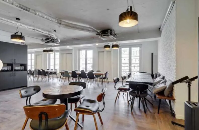 Coworking Space in Paris for lease Interior Photo- Image 1 of 8