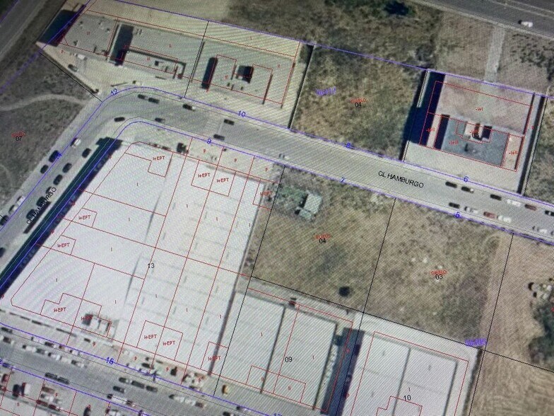 Industrial in Ponferrada for sale - Building Photo - Image 2 of 4