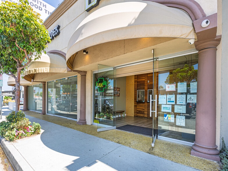 8328-8332 Lincoln Blvd, Los Angeles, CA for sale - Building Photo - Image 2 of 24