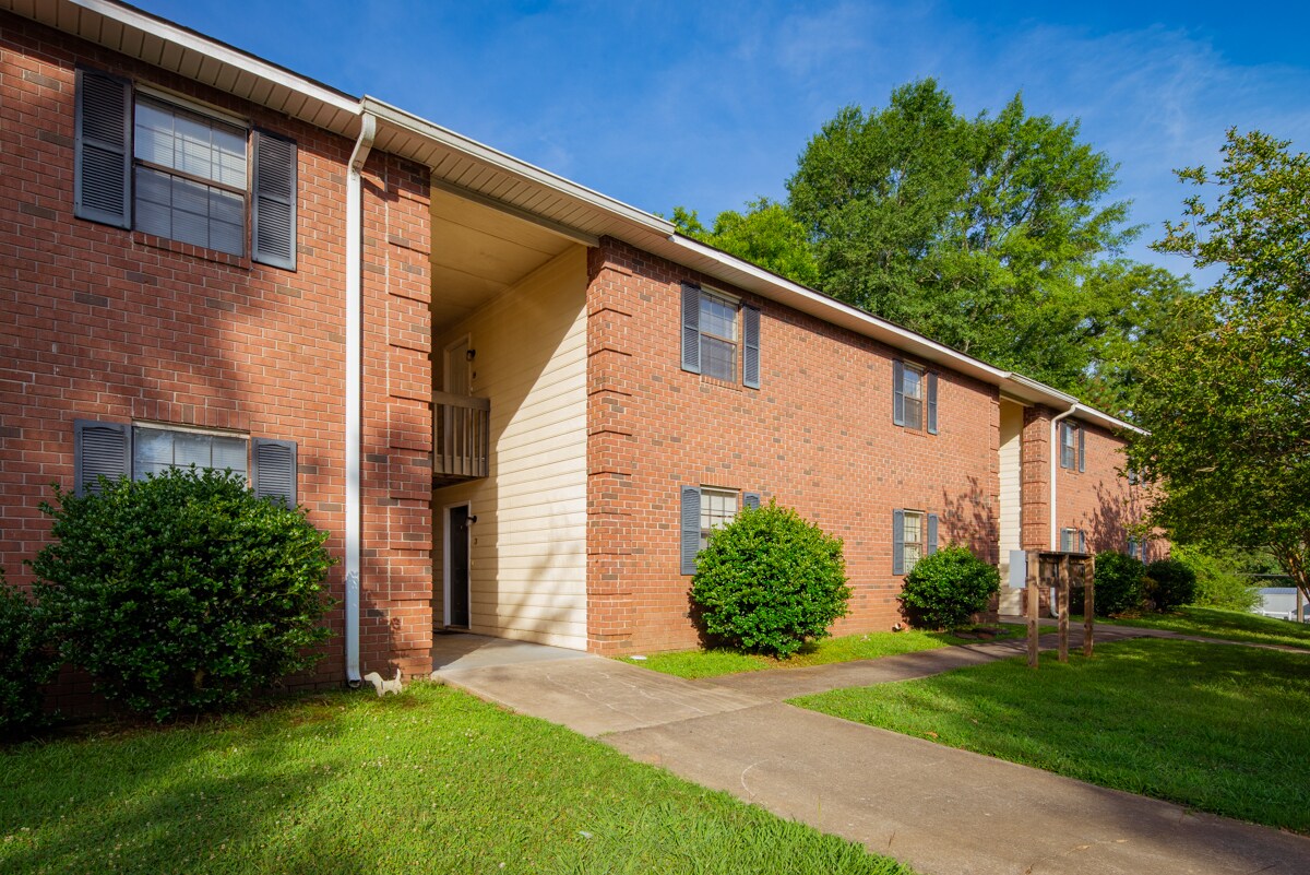 1350 Irwinton Rd, Milledgeville, GA for sale Primary Photo- Image 1 of 1