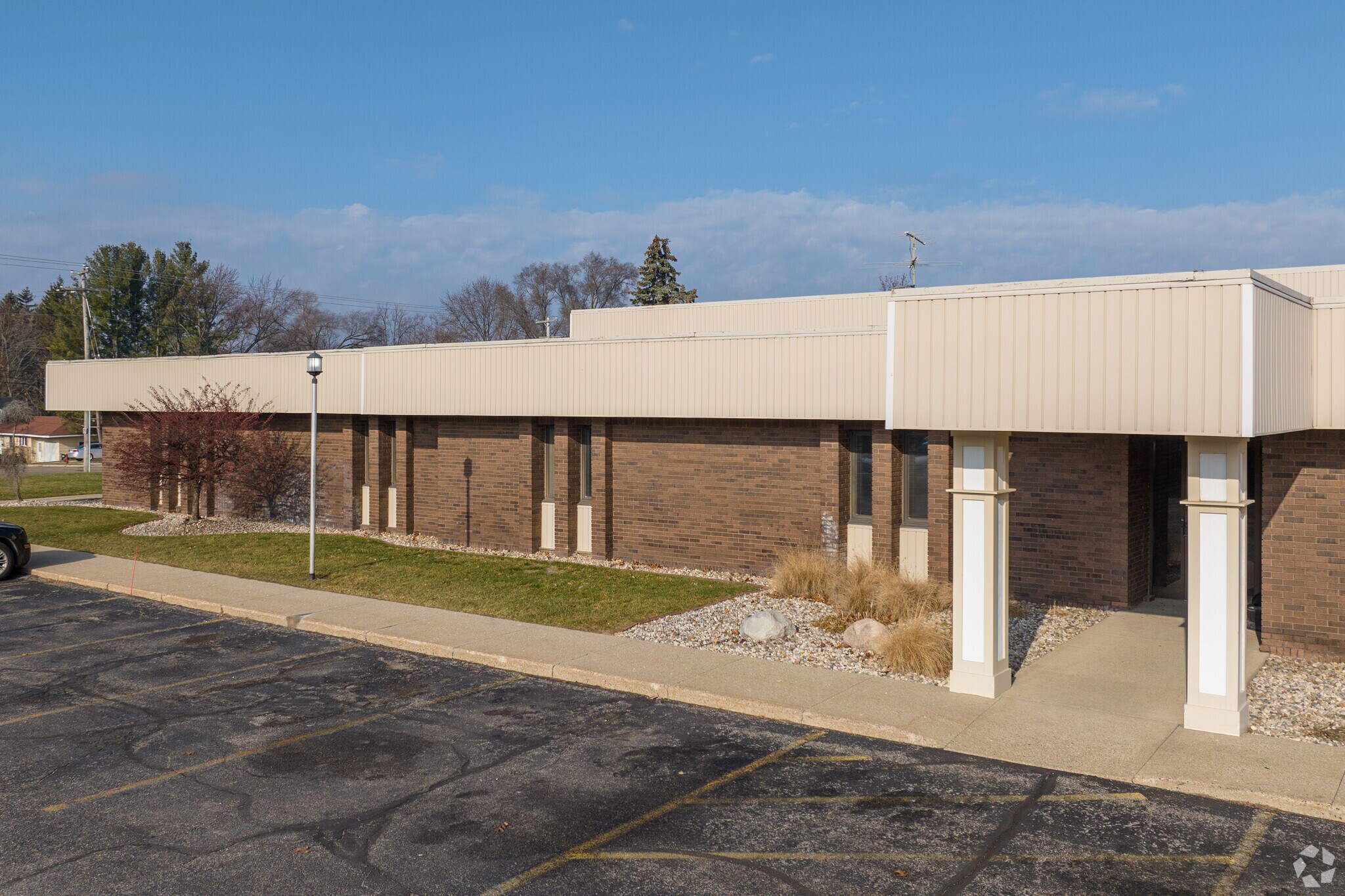 3100 Ivanrest Ave SW, Grandville, MI for sale Primary Photo- Image 1 of 1