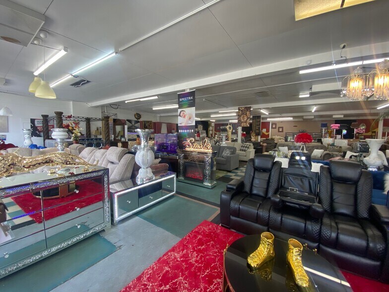 1661 N Olden Ave, Ewing, NJ for sale - Building Photo - Image 2 of 14