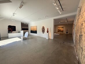 737-747 N Western Ave, Los Angeles, CA for lease Building Photo- Image 2 of 5