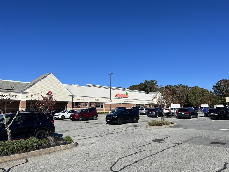 121137 Marion Rd, Wareham, MA 02571 Wareham Plaza