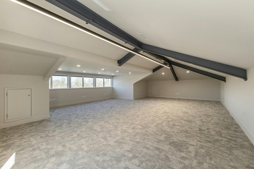 1 Ludlow Rd, Maidenhead for lease - Building Photo - Image 3 of 24
