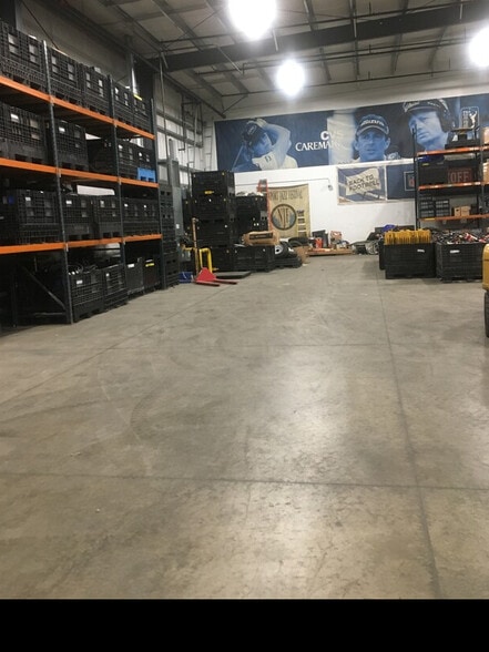 101 Circuit Dr, North Kingstown, RI for lease - Building Photo - Image 2 of 12