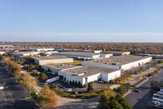 1879 Internationale Blvd, Glendale Heights, IL - aerial  map view