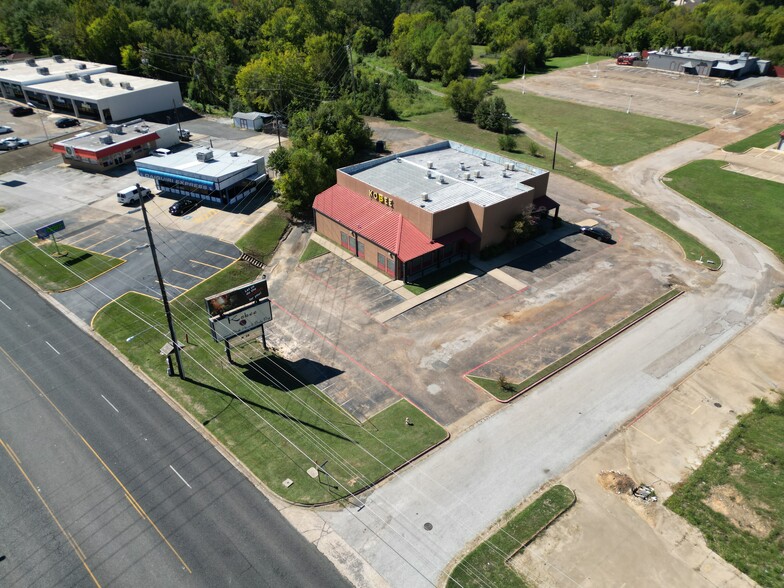 401 N Spur 63, Longview, TX for lease - Building Photo - Image 2 of 16