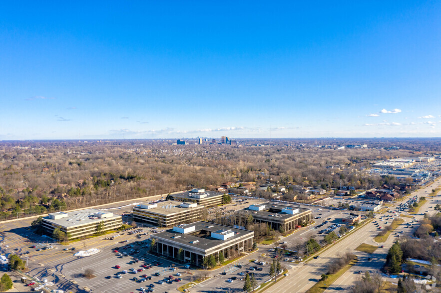 30300 Telegraph Rd, Bingham Farms, MI for lease - Aerial - Image 3 of 3