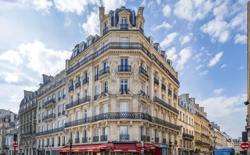 Office in Paris for lease Building Photo- Image 1 of 10
