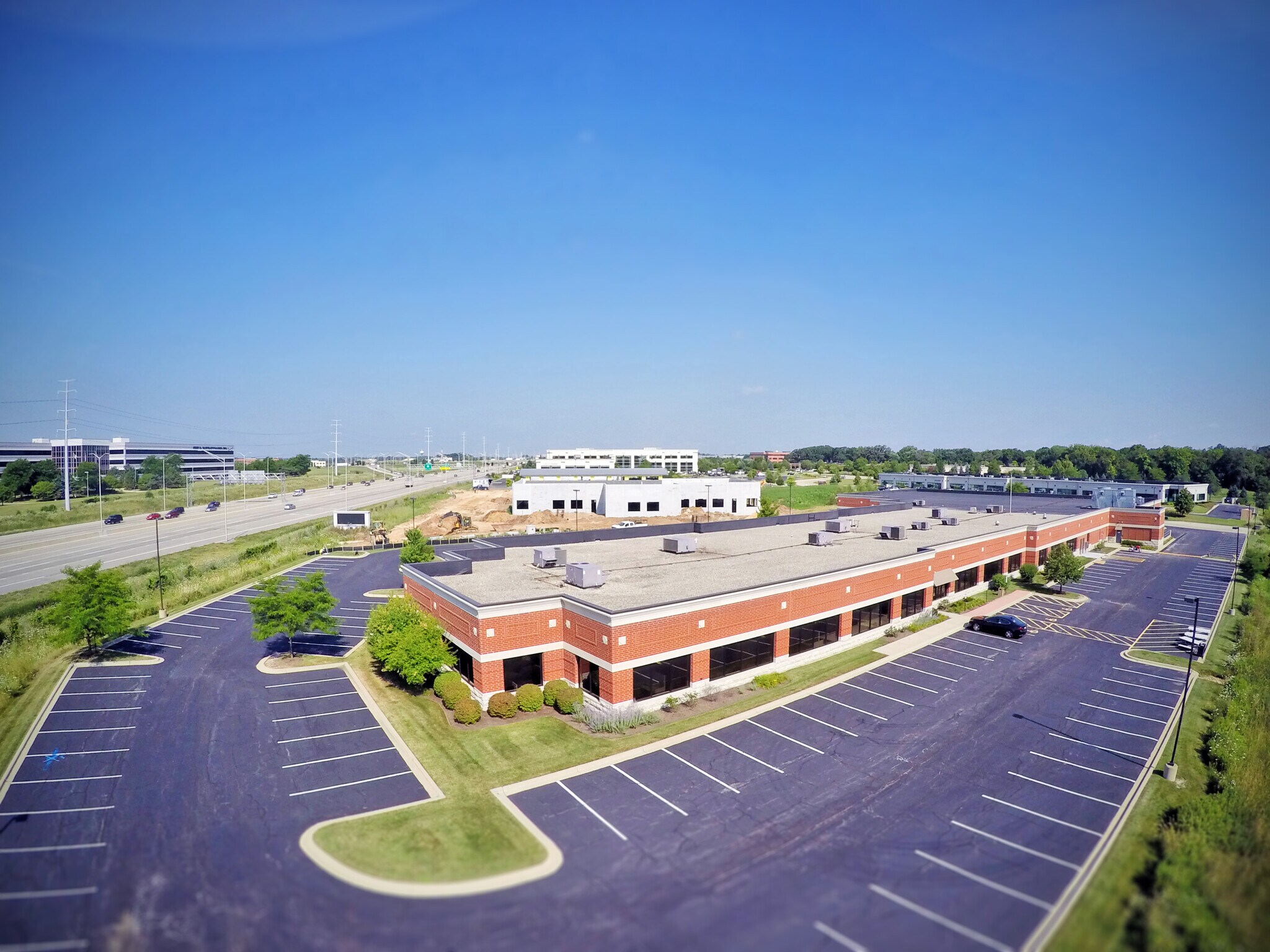 2125 Point Blvd, Elgin, IL for sale Building Photo- Image 1 of 1