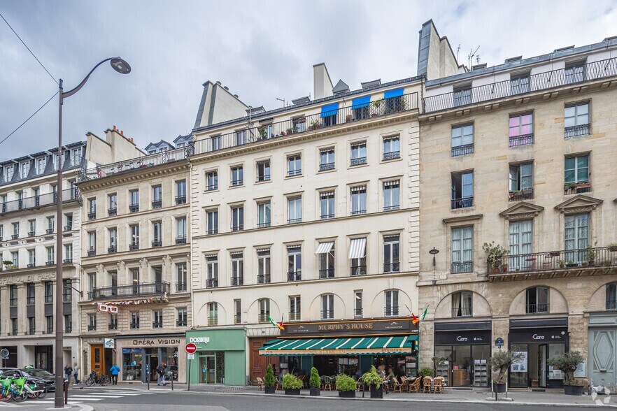10 Rue De La Chaussee D'Antin, Paris for lease - Building Photo - Image 2 of 2