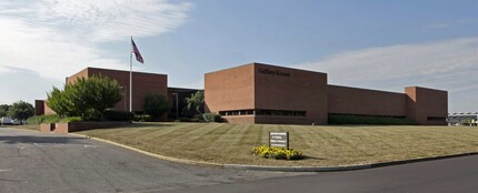 60 Kingsbridge Rd, Piscataway, NJ for lease Building Photo- Image 1 of 2