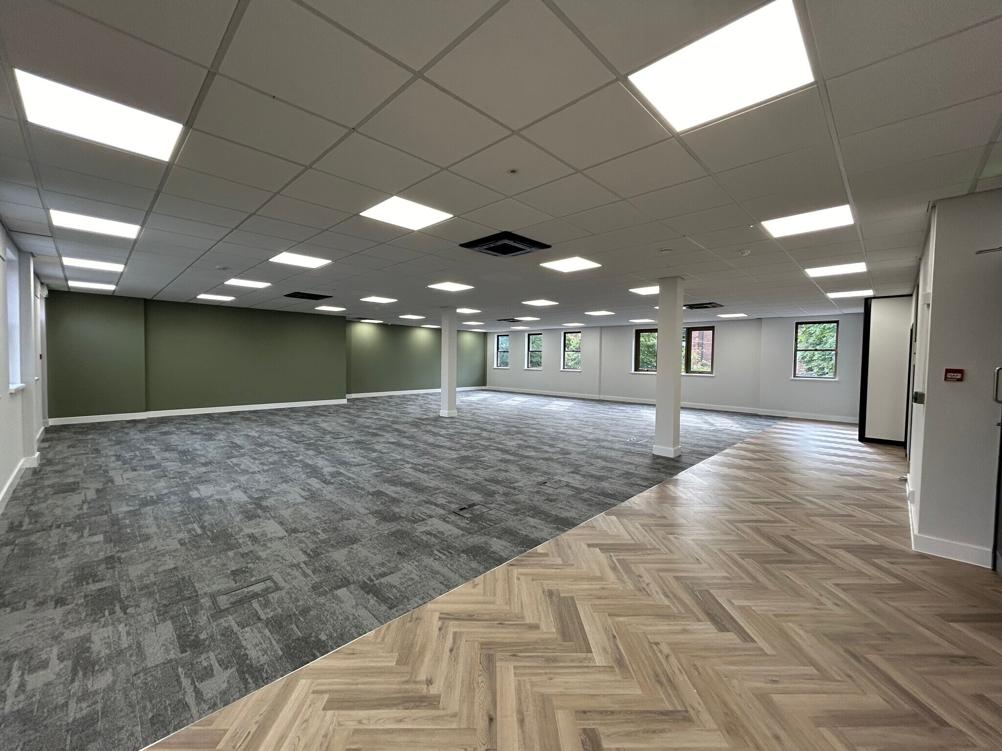 26-28 Alderley Rd, Wilmslow for lease Building Photo- Image 1 of 6