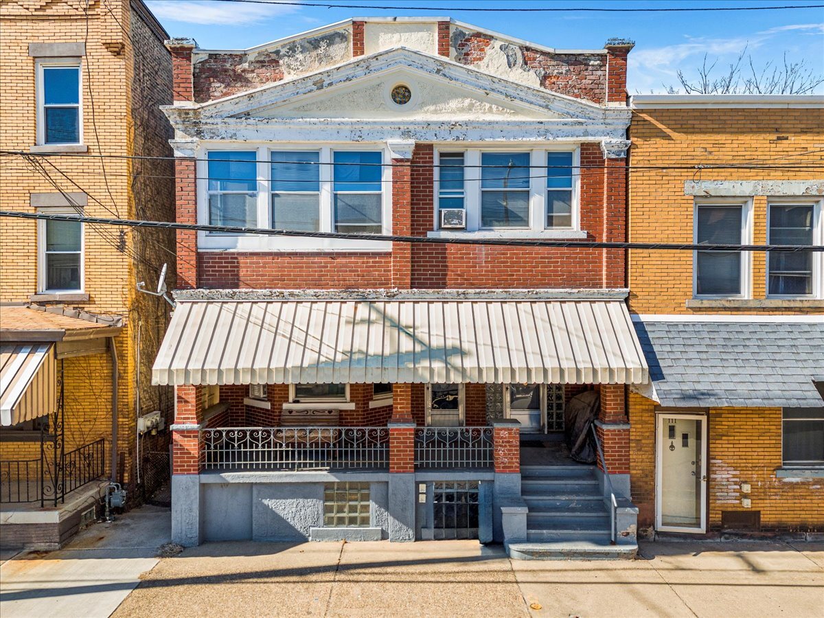 109 Ella St, McKees Rocks, PA for sale Primary Photo- Image 1 of 1
