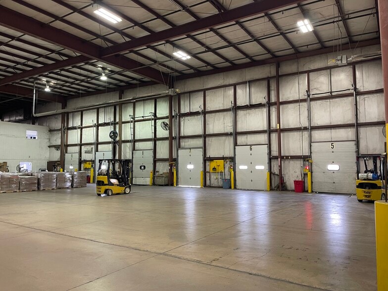 1805 E Washington St, Mount Pleasant, IA for sale - Building Photo - Image 3 of 13