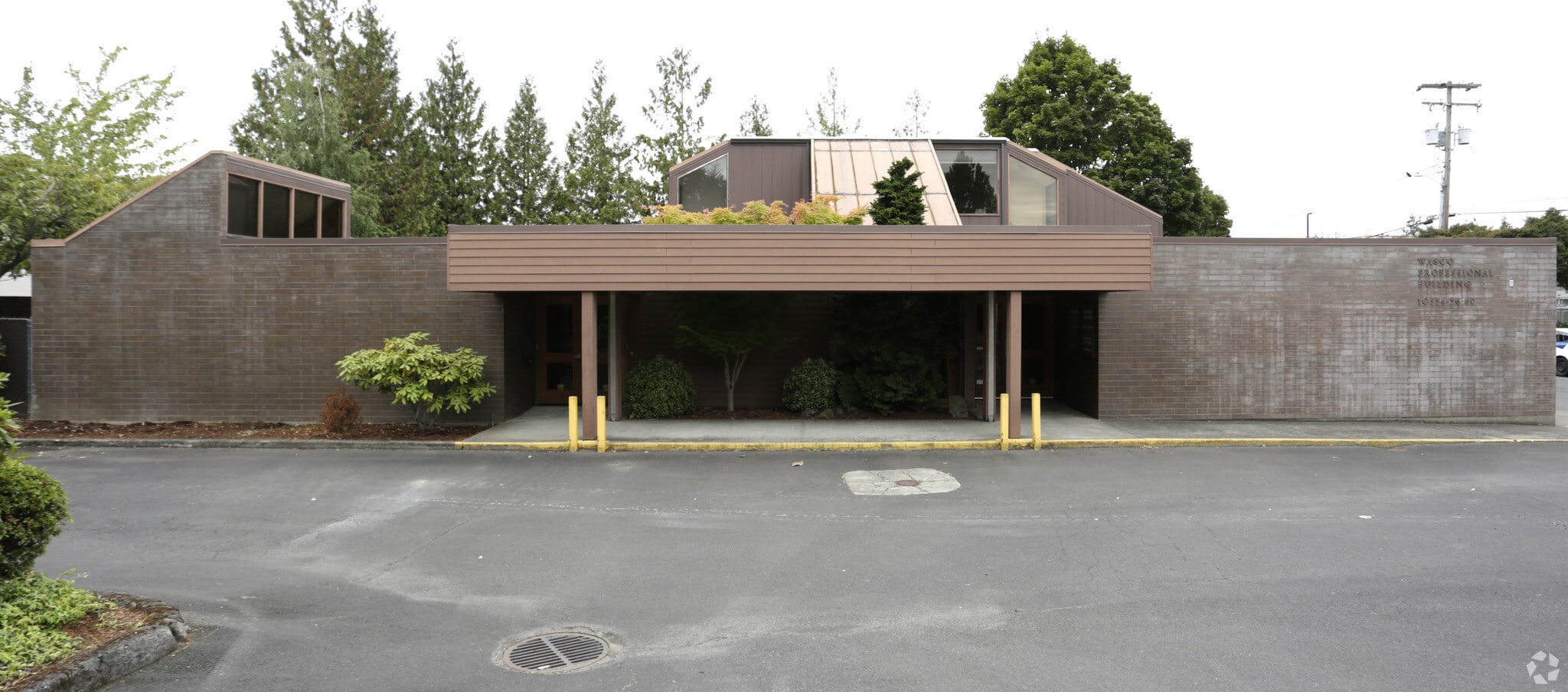 10354-10360 NE Wasco St, Portland, OR for sale Primary Photo- Image 1 of 1