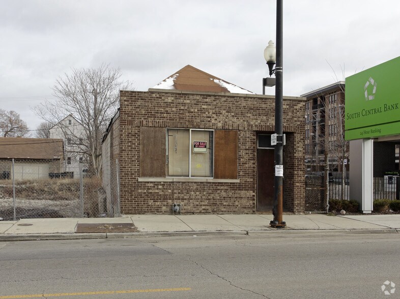 824 W 35th St, Chicago, IL 60609