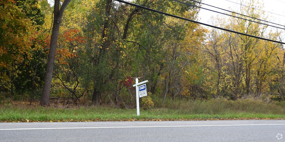 E Genesee St, Fayetteville, NY for sale - Primary Photo - Image 1 of 1