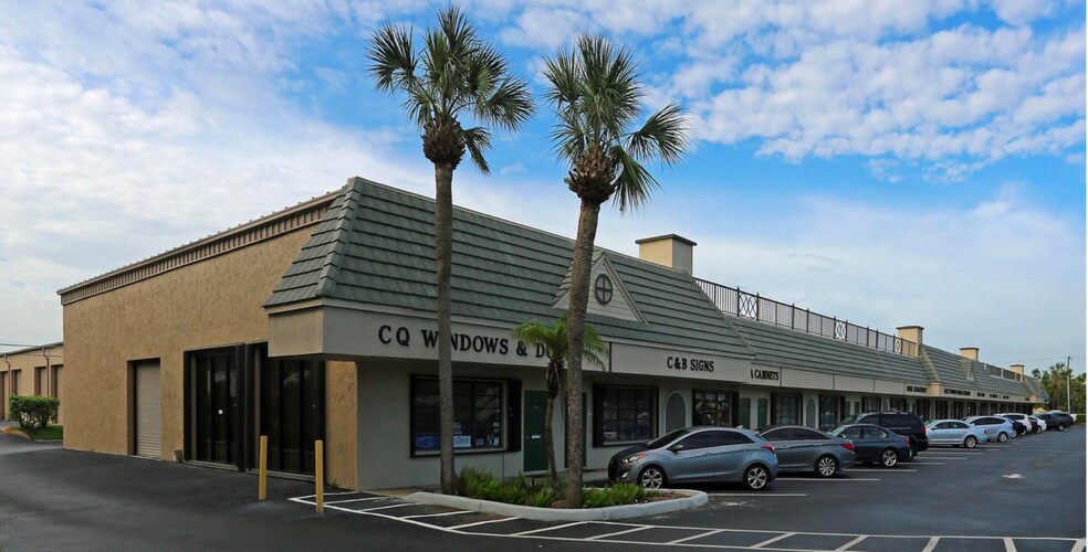 910-944 Clint Moore Rd, Boca Raton, FL for lease - Building Photo - Image 1 of 3