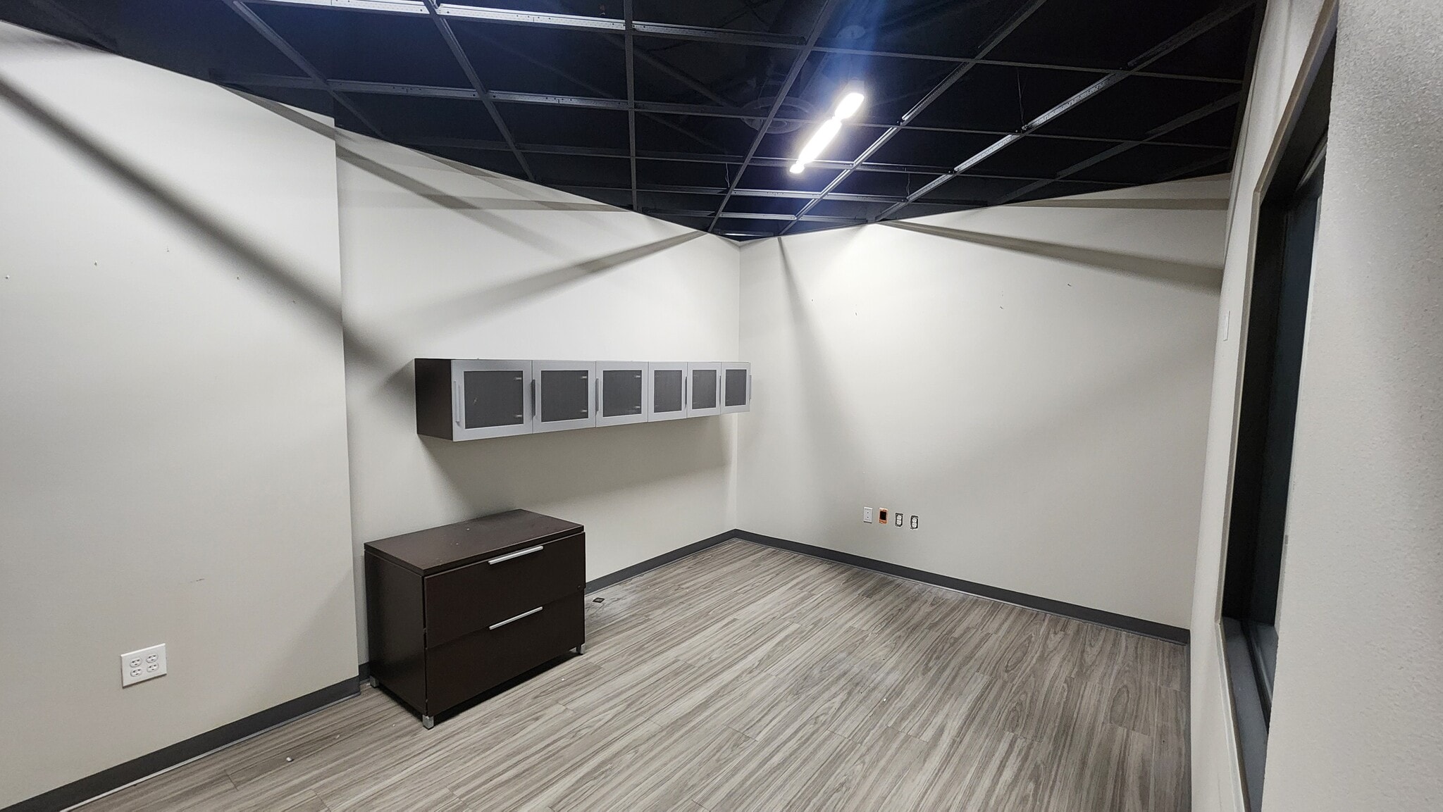 2797 N Lamb Blvd, Las Vegas, NV for lease Interior Photo- Image 1 of 21