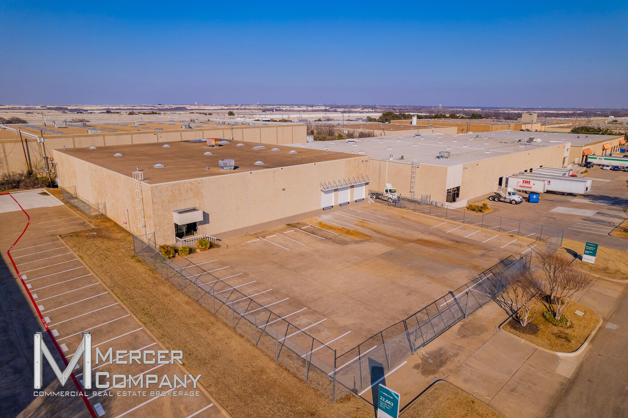 1097 Avenue R, Grand Prairie, TX for sale Primary Photo- Image 1 of 1