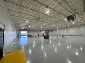 5 Brayton Ct, Commack NY - Warehouse