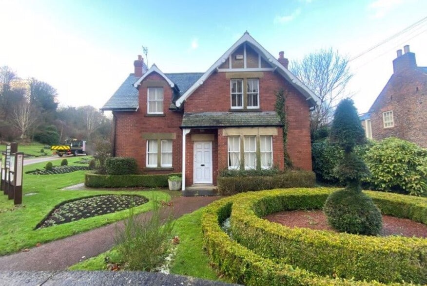 Castle Sq, Morpeth for sale - Building Photo - Image 1 of 1