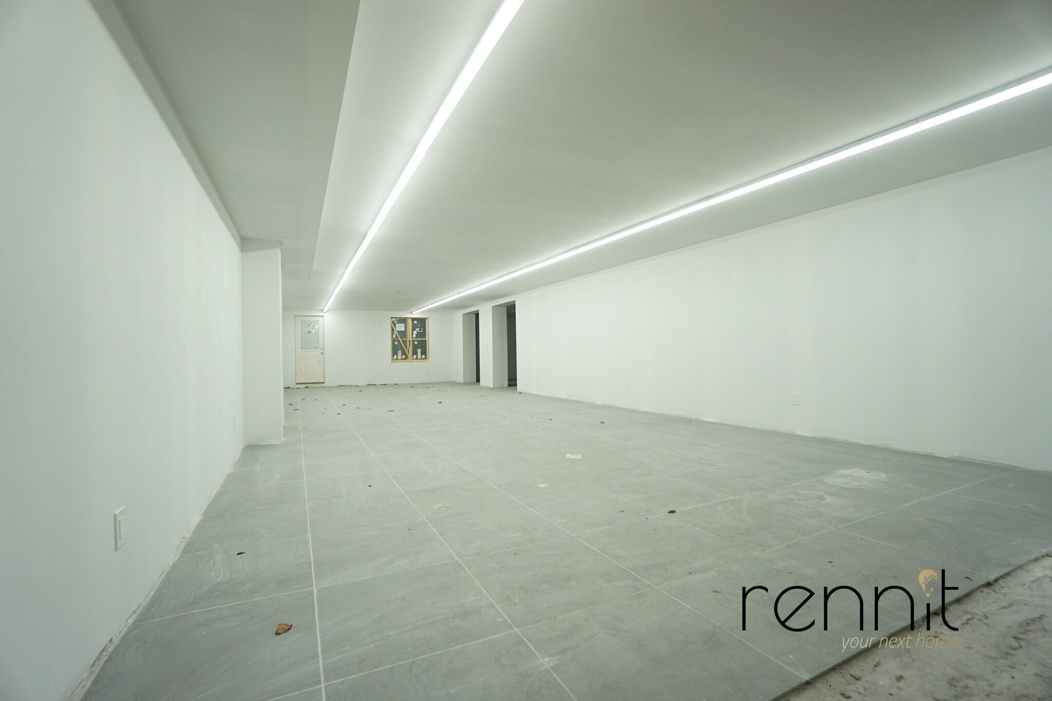 556 Willoughby Ave, Brooklyn, NY for lease Interior Photo- Image 1 of 11