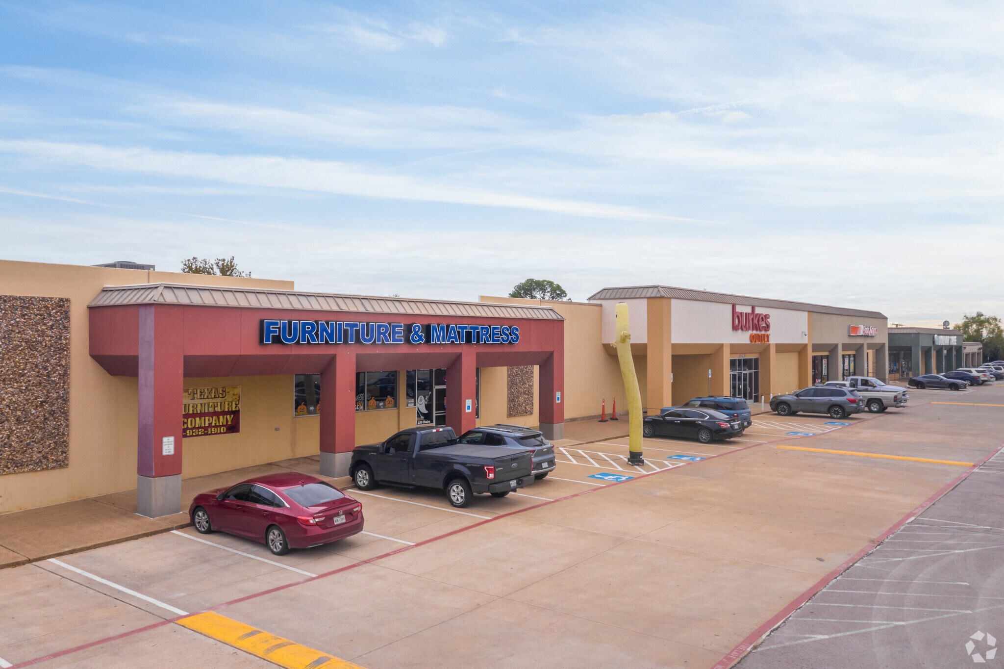 2005-2017 S Washington St, Kaufman, TX for sale Building Photo- Image 1 of 1