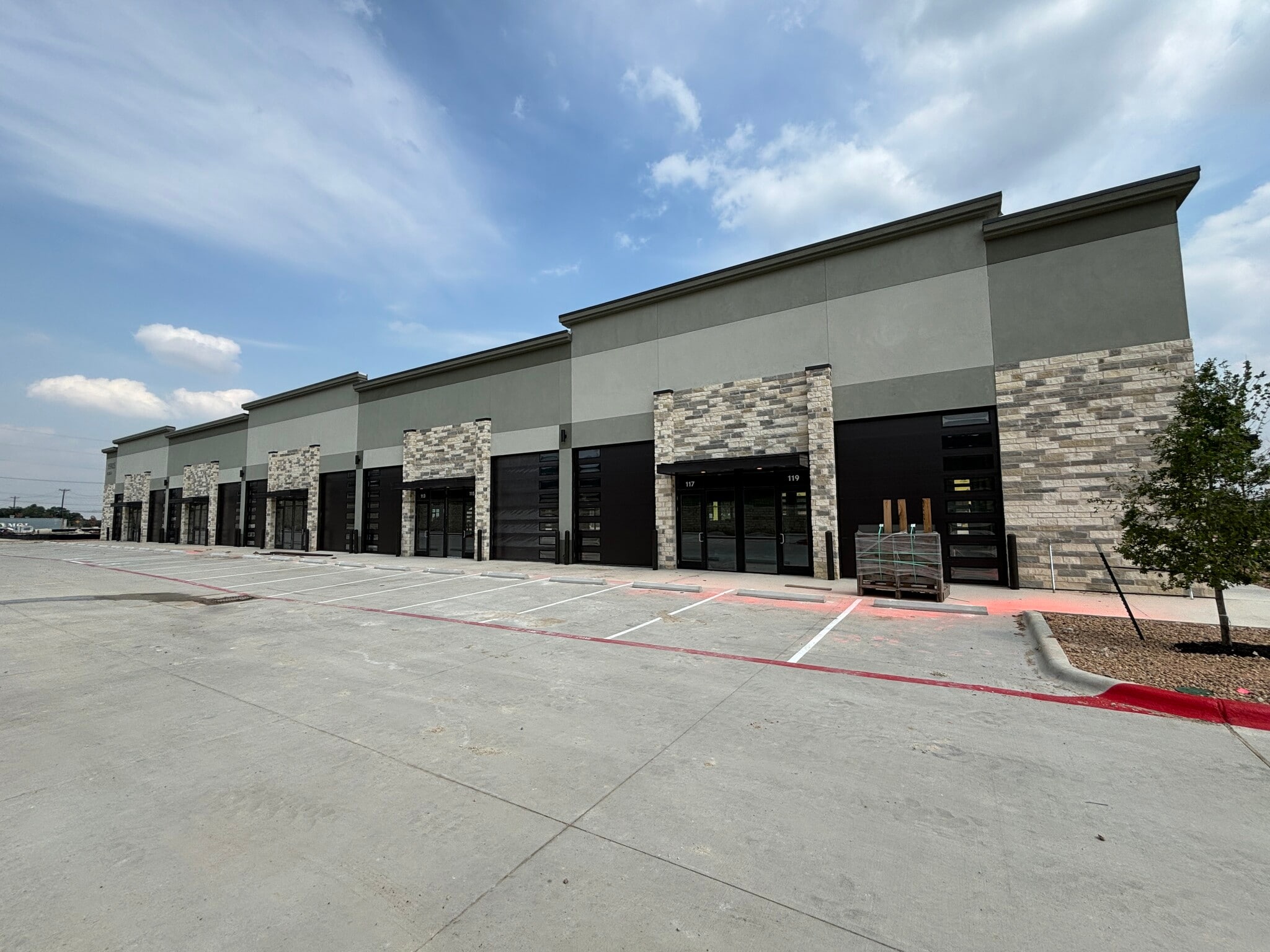 15901 Ronald Reagan Blvd, Leander, TX for lease Building Photo- Image 1 of 11