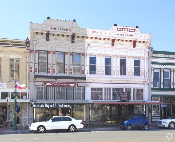 708 S Austin Ave, Georgetown, TX for sale - Primary Photo - Image 1 of 1