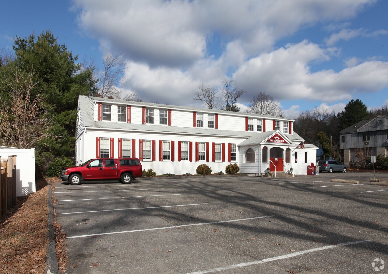 18 Main St, Terryville, CT 06786