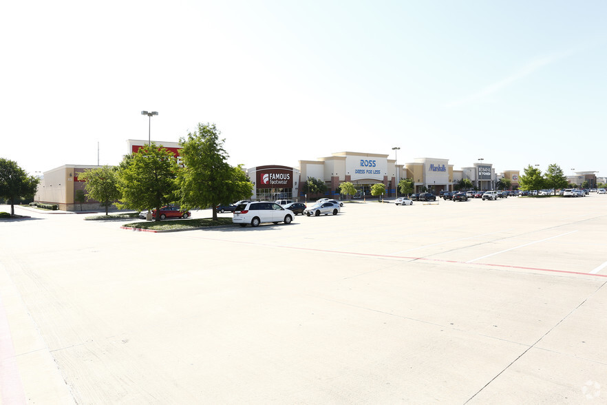 W Glade Rd, Euless, TX for lease - Building Photo - Image 1 of 4