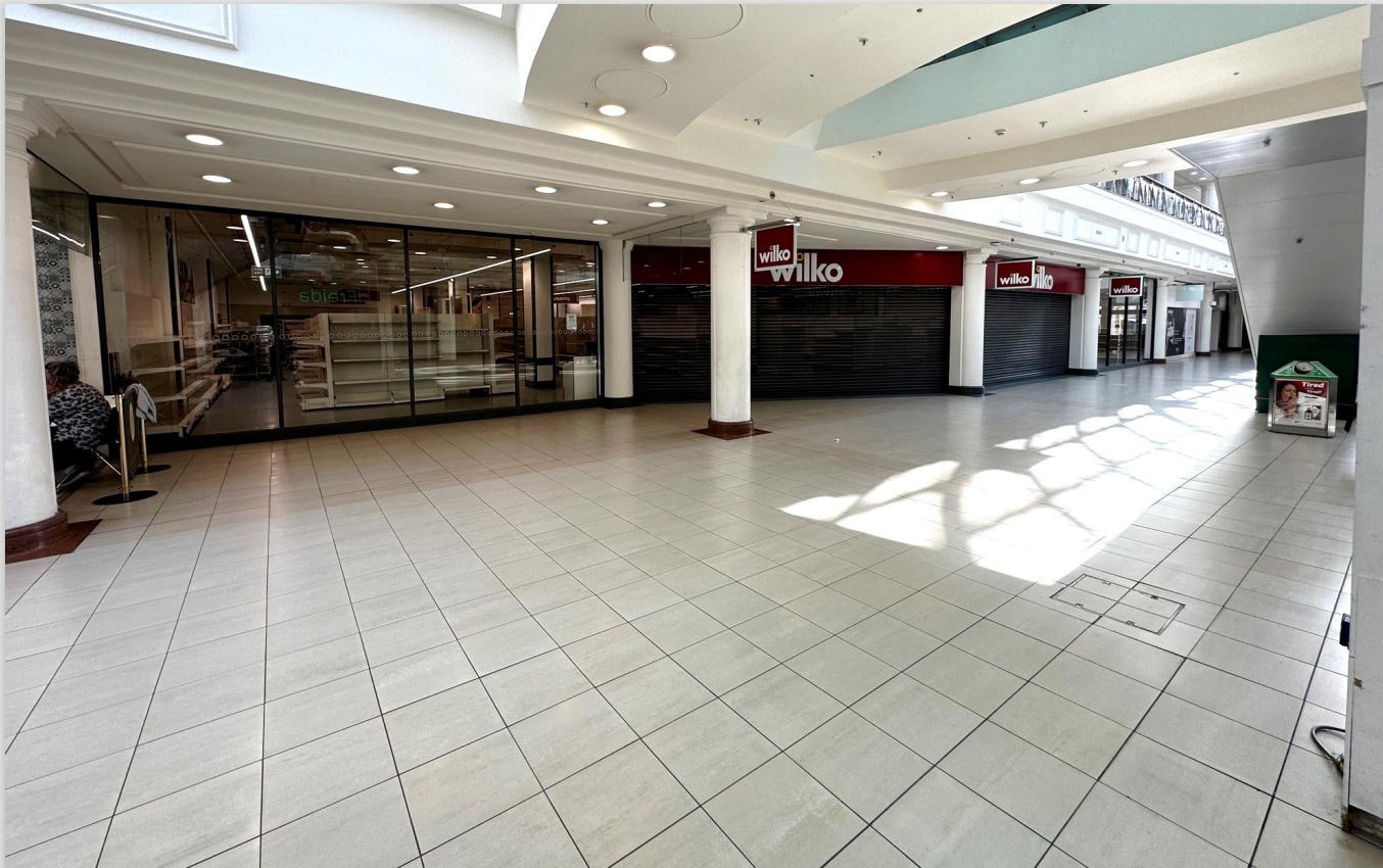 Royal Priors, Leamington Spa for lease Interior Photo- Image 1 of 1