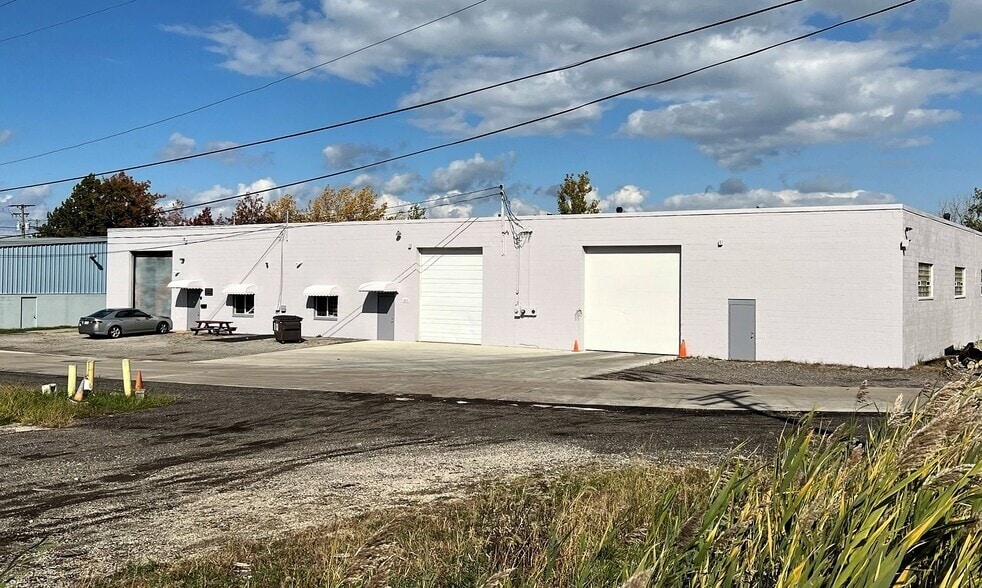 29110 Anderson Rd, Wickliffe, OH for sale - Primary Photo - Image 1 of 1