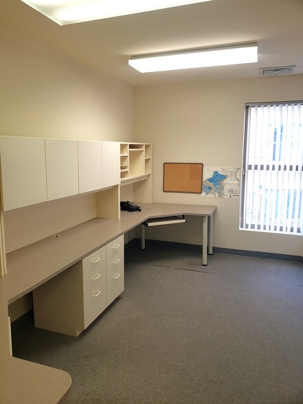 14 Executive Park Ct, Germantown, MD for sale - Building Photo - Image 3 of 6