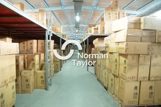Flex in Perpignan for lease Interior Photo- Image 1 of 1