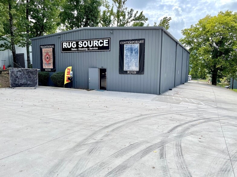 886 Huff Rd NW, Atlanta, GA for sale - Building Photo - Image 1 of 1